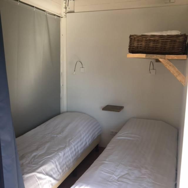 فندق Safaritent Glamping Tent Nabij Sint Maartenszee Sint Maartensvlotbrug المظهر الخارجي الصورة